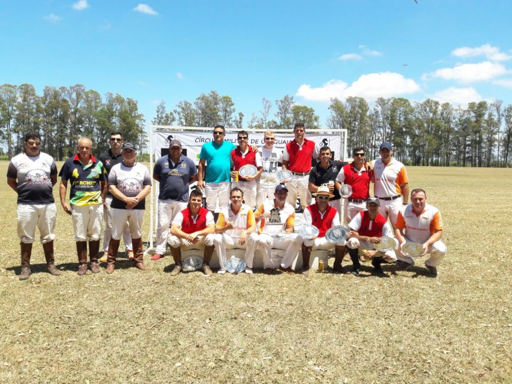 Alguns dos participantes do Campeonato de Polo Comando Militar do Sul (crédito - Carlos Santos)